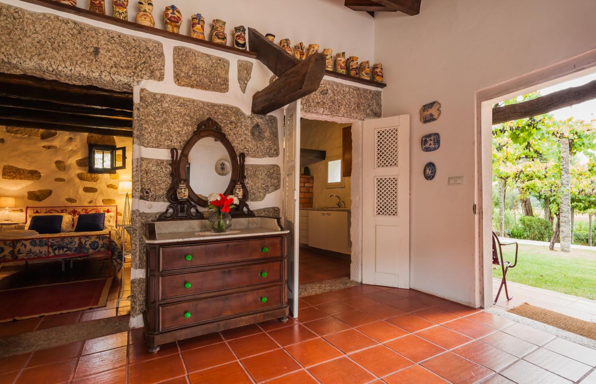 1720 Quinta Da Cancela - Winery & Farmhouse Guimarães Quarto foto