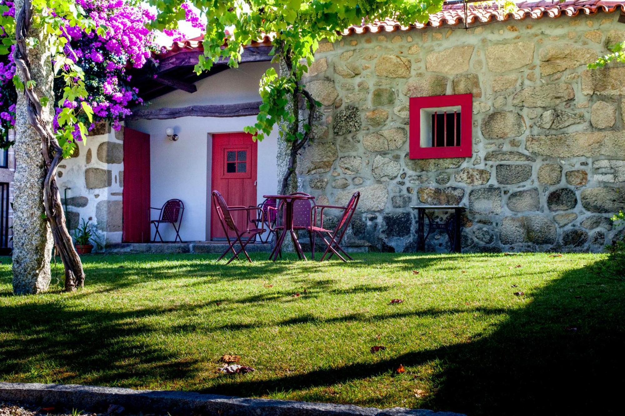 1720 Quinta Da Cancela - Winery & Farmhouse Guimarães Quarto foto